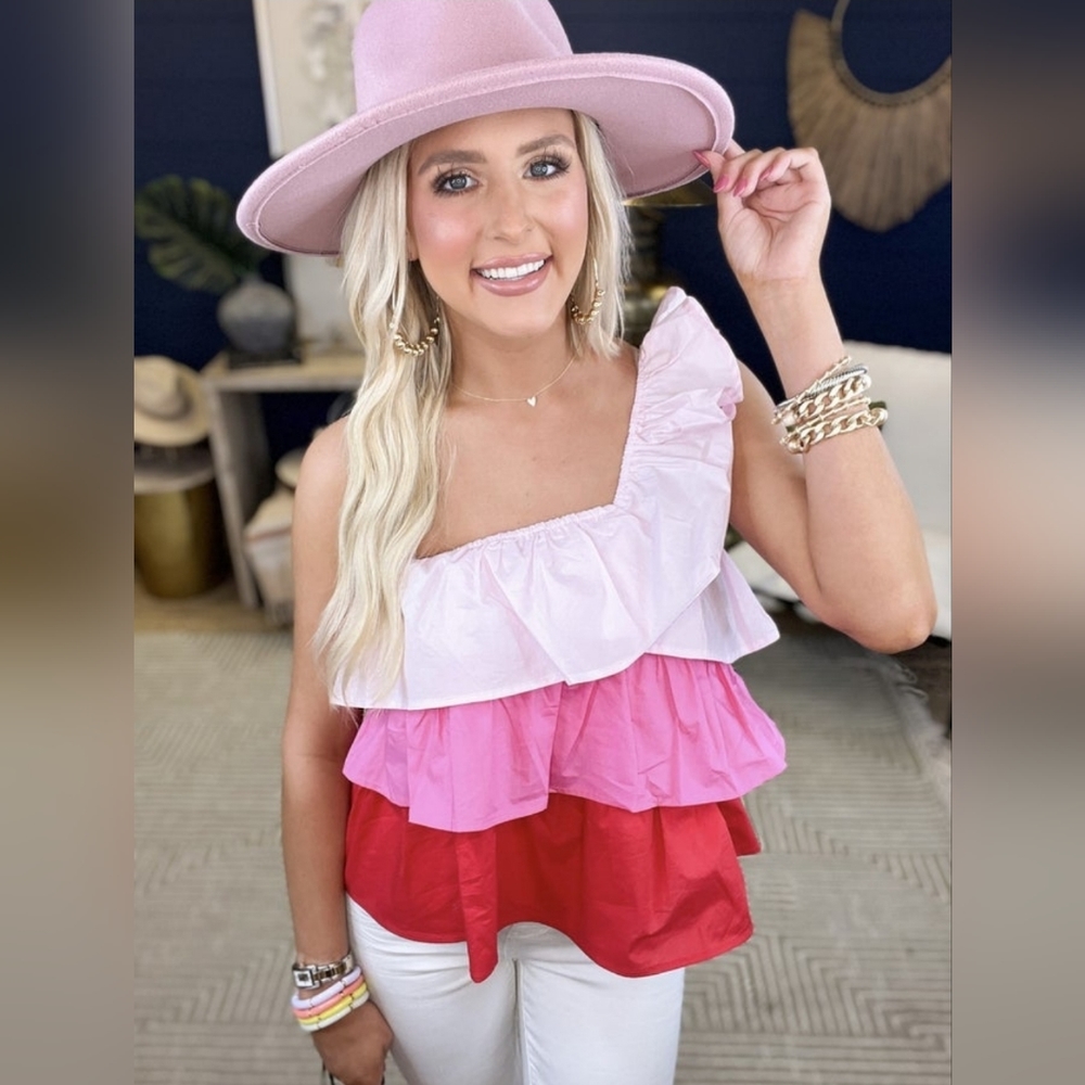 NWT Plus 2X Everybody's Talkin' Top in Lt. Pink